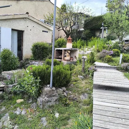 בית נופש Le Galabre La Robine-Sur-Galabre