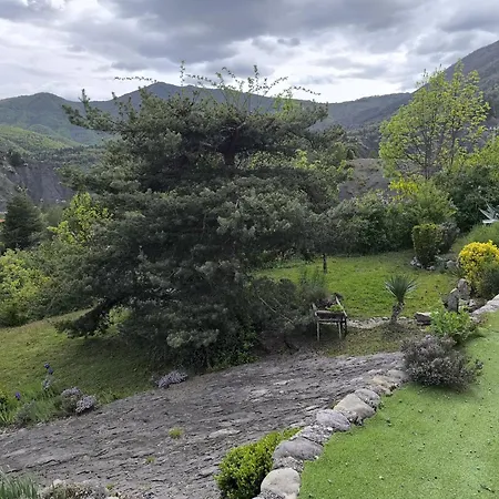 בית נופש Le Galabre La Robine-Sur-Galabre